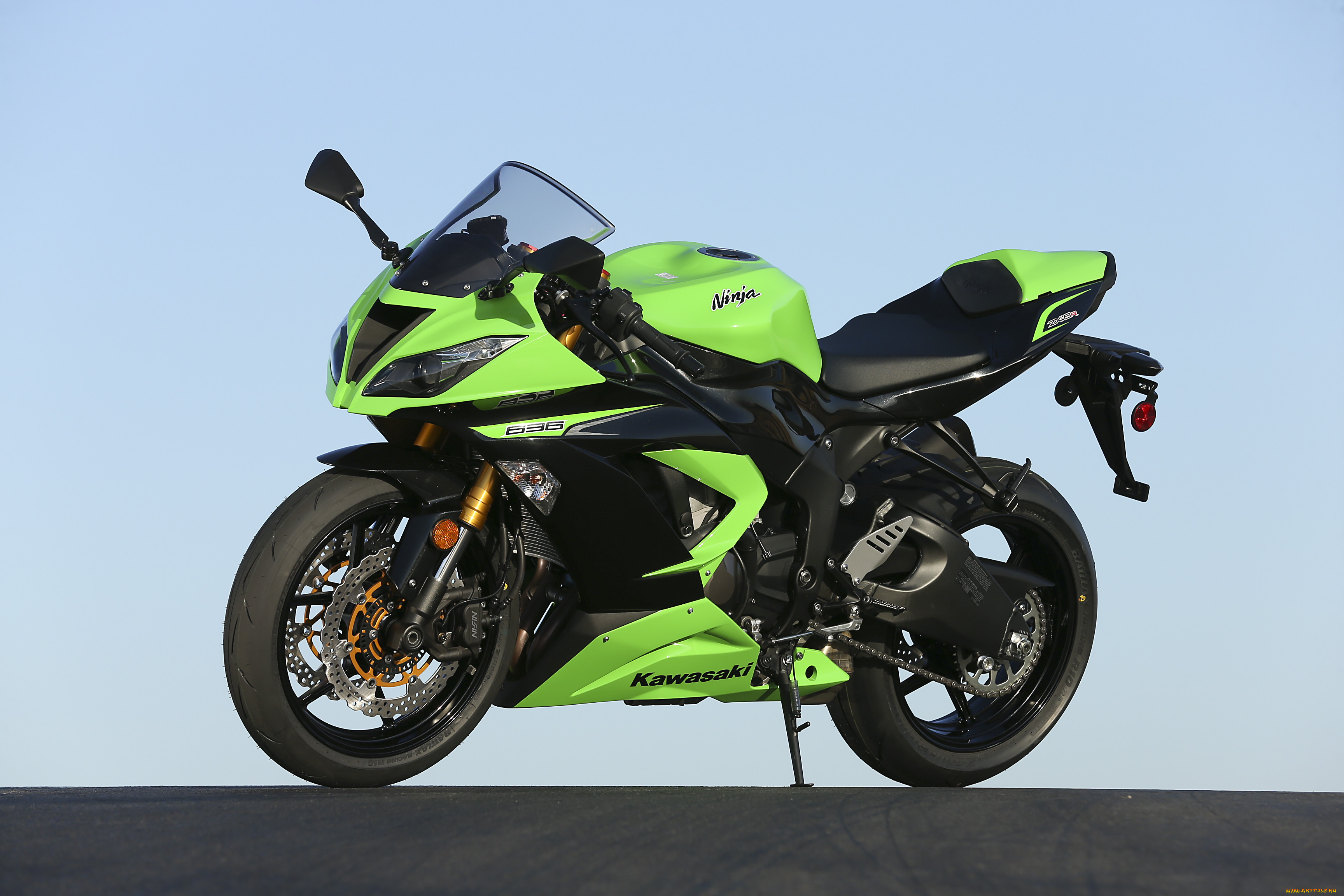 Р 2013. Kawasaki Ninja zx6r 2014. Kawasaki zx6r 636 2014. Kawasaki Ninja zx6r. Кавасаки zx6r 2013.